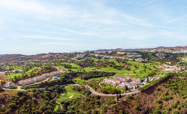 Medium property photo - Calle Mirador del Golf 1, 29649 Mijas
